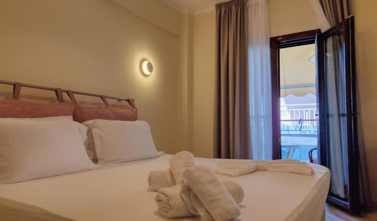 Hotel Viky Sarti Exteriér fotografie